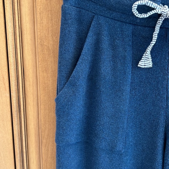 Roller Rabbit joggers - Picture 3 of 6